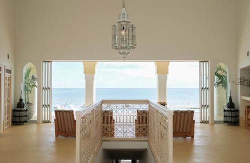 Chinen-son Hotel | Riad Lamp