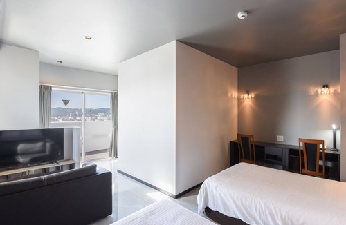 Awase Hotel | Rich Reson AWASE