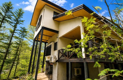 Tsumagoi Villa | rinne 北軽井沢 Retreat