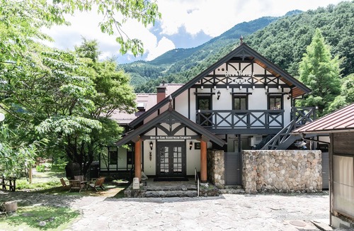 Uwajima Cabin | Riverside Lodge