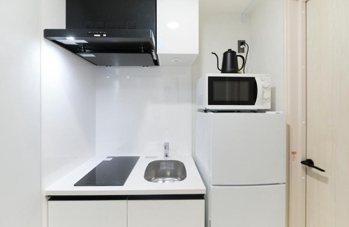 Bunkyo Apartment | RIZOTIA Hakusan by Tranova