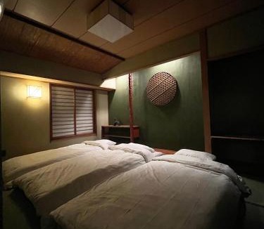 Shiraoi House | ROHAUS Entire Home with private Hot Spring