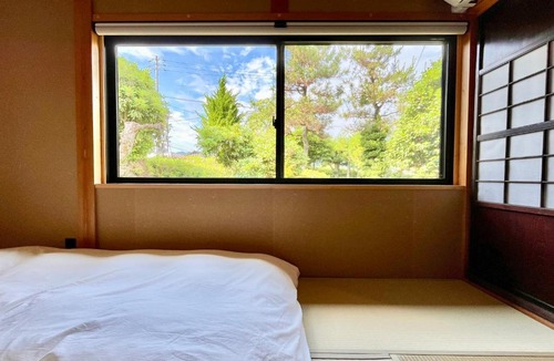 Takayama Bed & Breakfast | Room 48