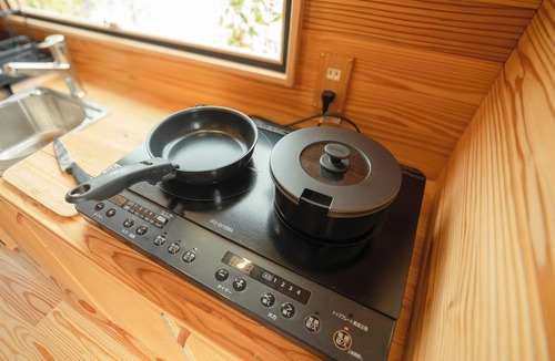 Utsunomiya Cottage | Room only 3 night or more plan Wooden trailerstyle tiny house lodging bedding futon /Utsunomiya Tochigi