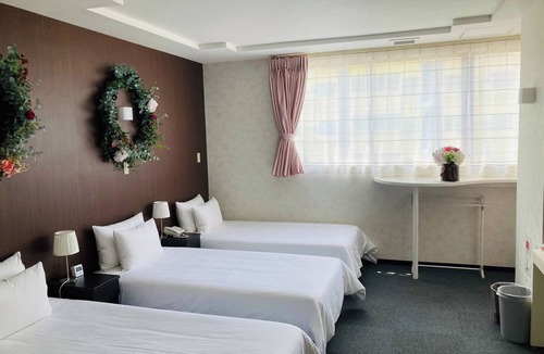 Naha City Centre Hotel | Room only For 5 people /Naha Okinawa