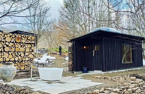 Naganuma RV Rental | room888 Room only plan | 45 people with privat/Yubari County Hokkaidō