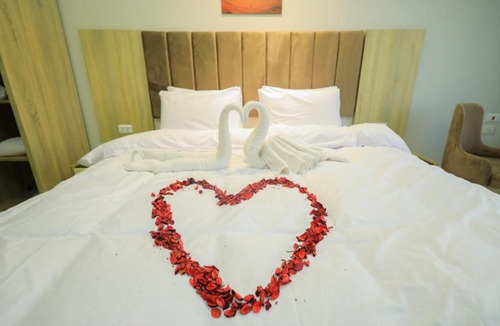 Giza Hotel | Royal Night Pyramids View Inn