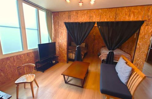 Motomachi House | Rustic Modern House in Hakodate