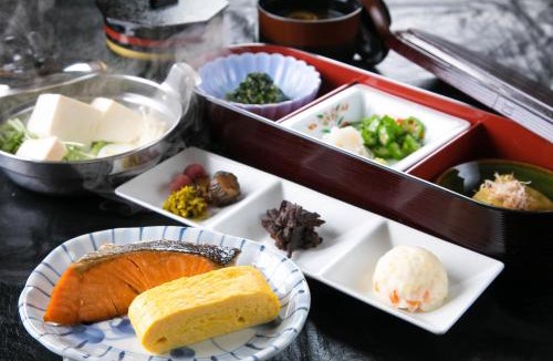 Tsu Hotel | Ryokan Seishounagon