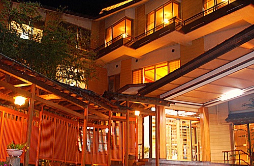 Minakami Hotel | Ryokan Tanigawa