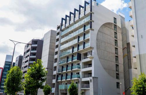 Shikitsuhigashi House | S-Presso Namba Parks Street