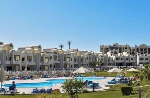 Sahl Hasheeh Apartment | Sahl Hasheesh Finest Chalet Gravity 5 star beachfront hotel - NON EGYPTIAN ONLY