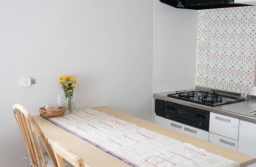 Konoka Onsen House | SALE | 7-minute drive from Hirome Market | Entire 2-bedroom house (60 ㎡) | Sleeps up to 6 | Free parking | A great base for exploring Kochi