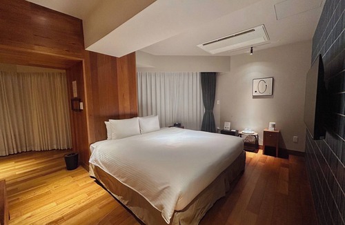 Naha City Centre Hotel | Sauna includedSauna Suite Room vs | Bed and Br/Naha Okinawa