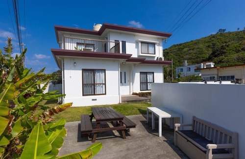 Tsuha Hotel | Sea Side House Ogimi