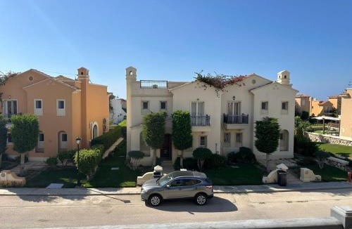 Zawiyat 'Abd al Mun'im House | Sea View 4Bedroom Villa wz Jacuzzi Mountain View Ras Elhikma