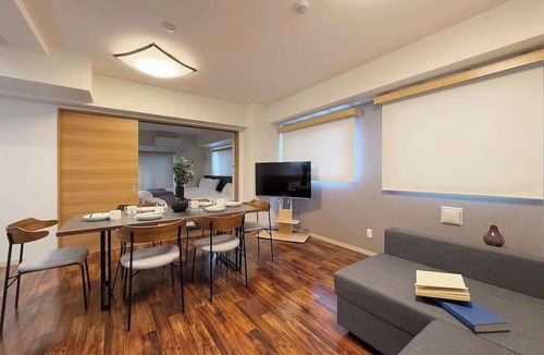 Hiroshima City Centre Apartment | Secure 1BR Apt with Dining & Living Space