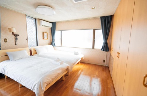 Kamata Apartment | Sennentei 千年邸