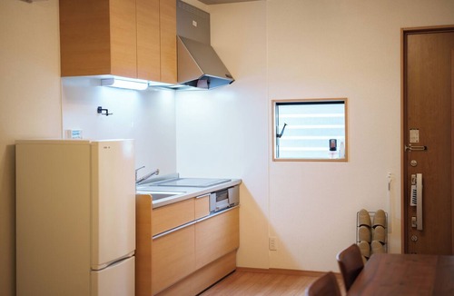 Kita Bed & Breakfast | SERENE | Tenjinbashi · Entire House | 120 ㎡ · 3BR | Family Home | 1 Stop to Umeda
