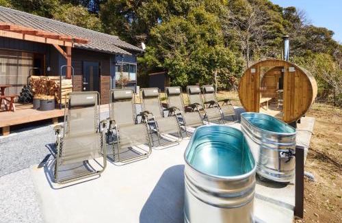 Kimitsu House | SHELTER君津 星が降りそそぐ千葉県Villa 星空サウナ 最大8名 都心から70分 雨でもBBQ 天体観測