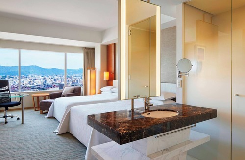 Hiroshima City Centre Hotel | Sheraton Grand Hiroshima Hotel