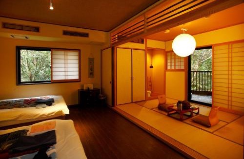 Hata-gun Hotel | Shimantonoyado