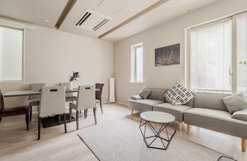 Shinkoiwa Villa | Shin-Koiwa 5 Min Spacious Private House for 7 Near Shopping Street
