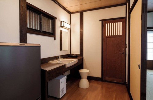 Minakami House | shin Sarugakyo