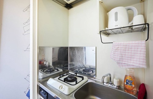 Nishi-Shinjuku Apartment | Shinjuku 302 for 2 peoples, private toilet + small kitchen