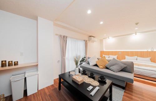 Honmachi Apartment | Shinjuku SAIEI Hotel 302