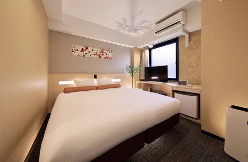 Dotonbori Hotel | Shinsaibashi Higashi Crystal Hotel