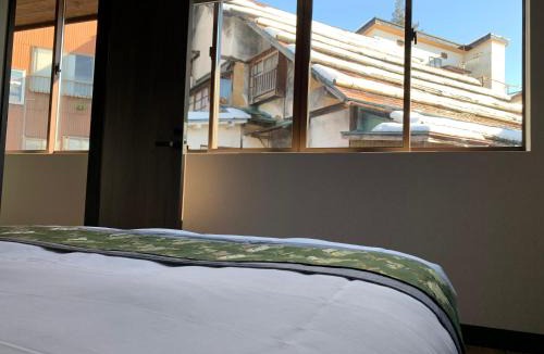 Nozawaonsen Hotel | Shiro Nozawa