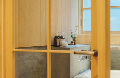 Gotsu House | Showcase Hotel Kasane