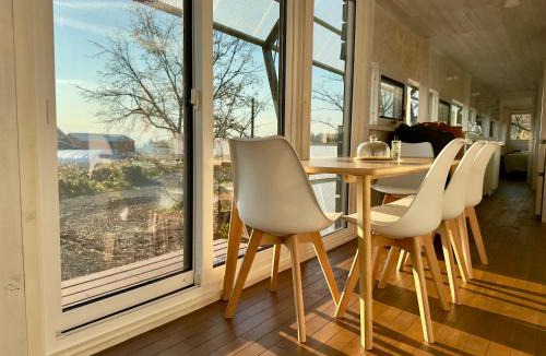 Tobetsu House | Silent Cabin -dog friendly villa-