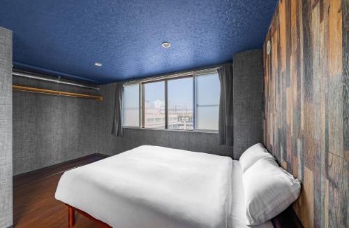 Chitose Apartment | Silk Court 402