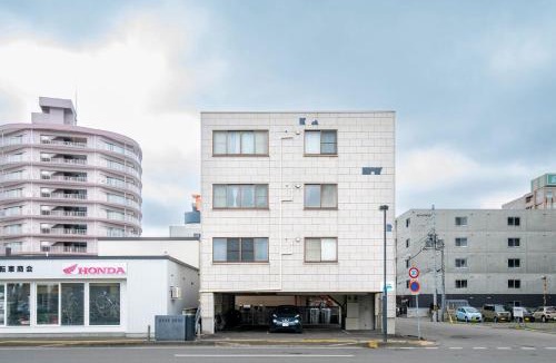 Chitose Apartment | Silk Court 403