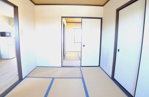 Itako Apartment | Silk Village