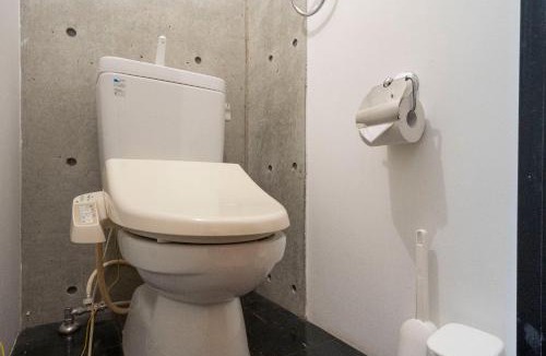 Joto Apartment | Sleaze Castle 梅田-大阪駅-淀屋橋-福島エリア