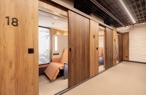 Callao Hotel | Sleepover - Lima Airport, the only in-terminal sleep pods