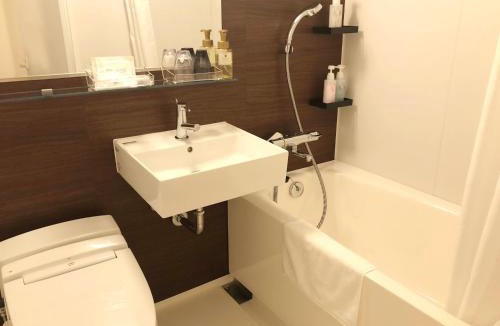 Minamisenba Hotel | Smile Hotel PREMIUM OsakaHommachi - Vacation STAY 04264v
