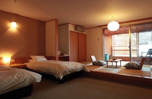 Akahodani Onsen Hotel | Smoking 2 meals included JapaneseWestern style room with openair bath 2 people /Kaga Ishikawa