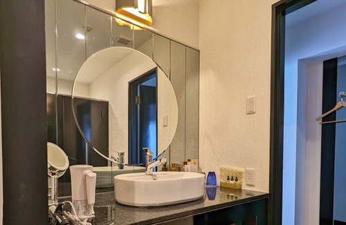 Matsuyama Hotel | Smoking allowed 2nd floor twin room for 2 peopl/Matsuyama Ehime