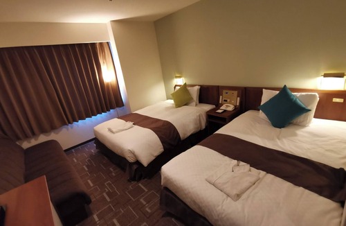 Minamisenba Hotel | Smoking Deluxe Twin Room only vs | Simple St/Osaka Ōsaka