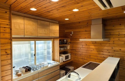 Nishinari Apartment | SOL STAY Osaka 夏の涼しい逃避行