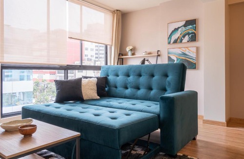 San Isidro Centro Financiero Apartment | Sophisticated Apartment in Financial Area by GLOBALSTAY