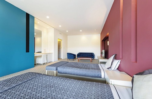 Iwaki Hotel | Spa Resort Hawaiians ViR Port