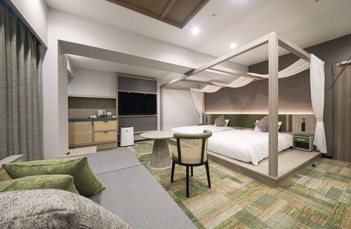 Shinsekai Hotel | Spa World