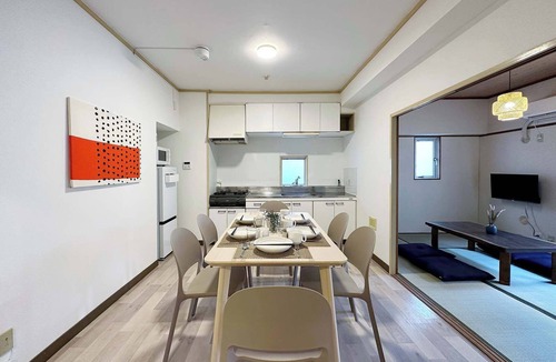 Hiroshima City Centre Apartment | Spacious 3BR Japanese Apt | Close to Peace Park