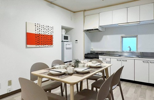 Hiroshima City Centre Apartment | Spacious 3BR Japanese Apt | Close to Peace Park