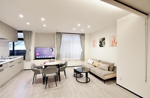 Namba Apartment | Spacious 65sqm Family Apartment Namba Dotonbori Kuromon 8 Guests Riverwood 201